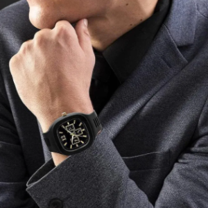 Analogue Fashionable Watch For Men